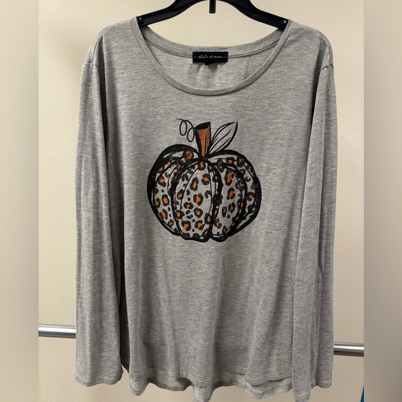 Women’s Pumpkin Longsleeve‎ Tee - Picture 1 of 3
